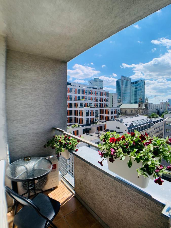 Zielna City Center Варшава Экстерьер фото
